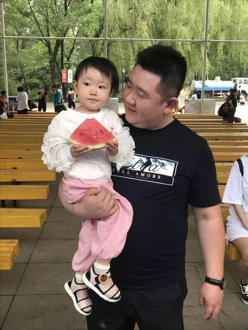 小网红吃瓜群众是真的吗